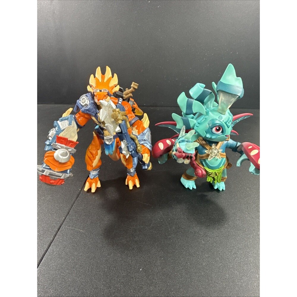 Mari Lightseekers Awakening Tyrax Action 2 Figure Lot With Accessories